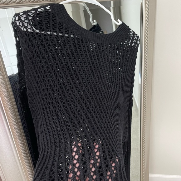 Old Navy Sweater - Picture 5 of 7